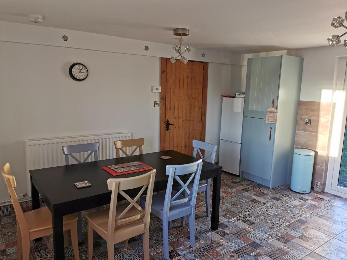 The Church Wall Apartment Londonderry Luaran gambar