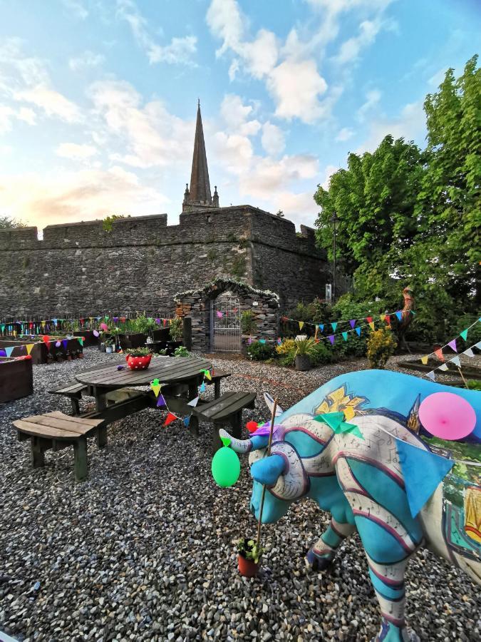 The Church Wall Apartment Londonderry Luaran gambar