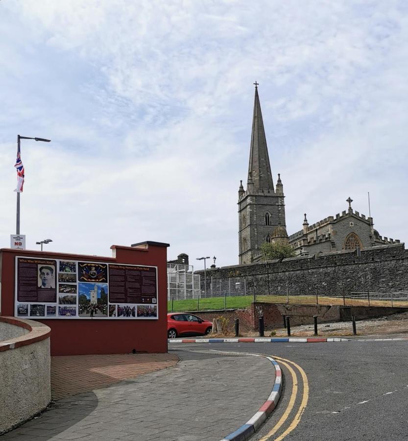 The Church Wall Apartment Londonderry Luaran gambar